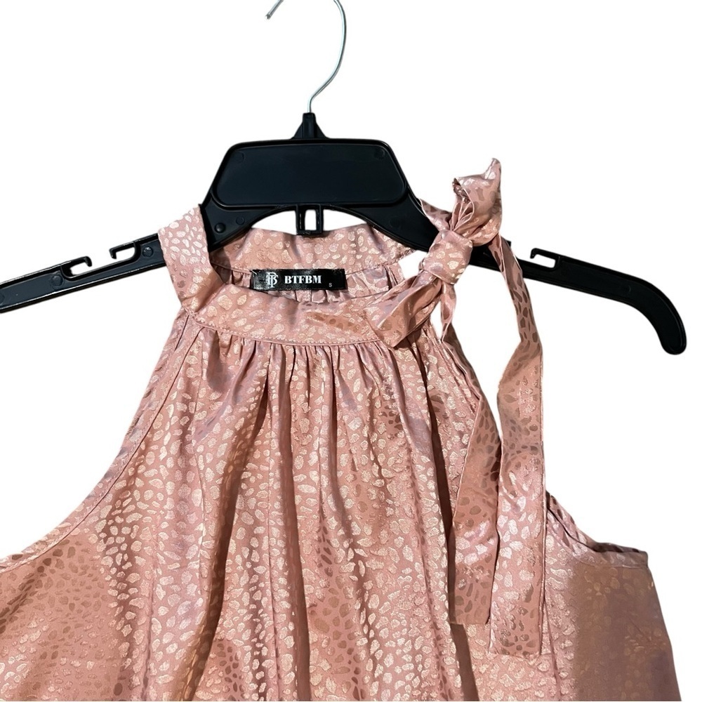 BTFBM Silky Sleeveless Pink Top Size Small - Picture 3 of 6